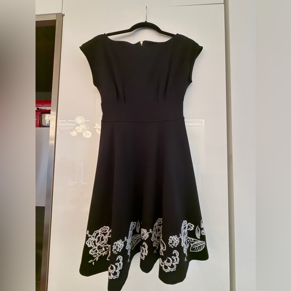 kate spade Black Midi Dress with White Floral Detail - Picture 1 of 4